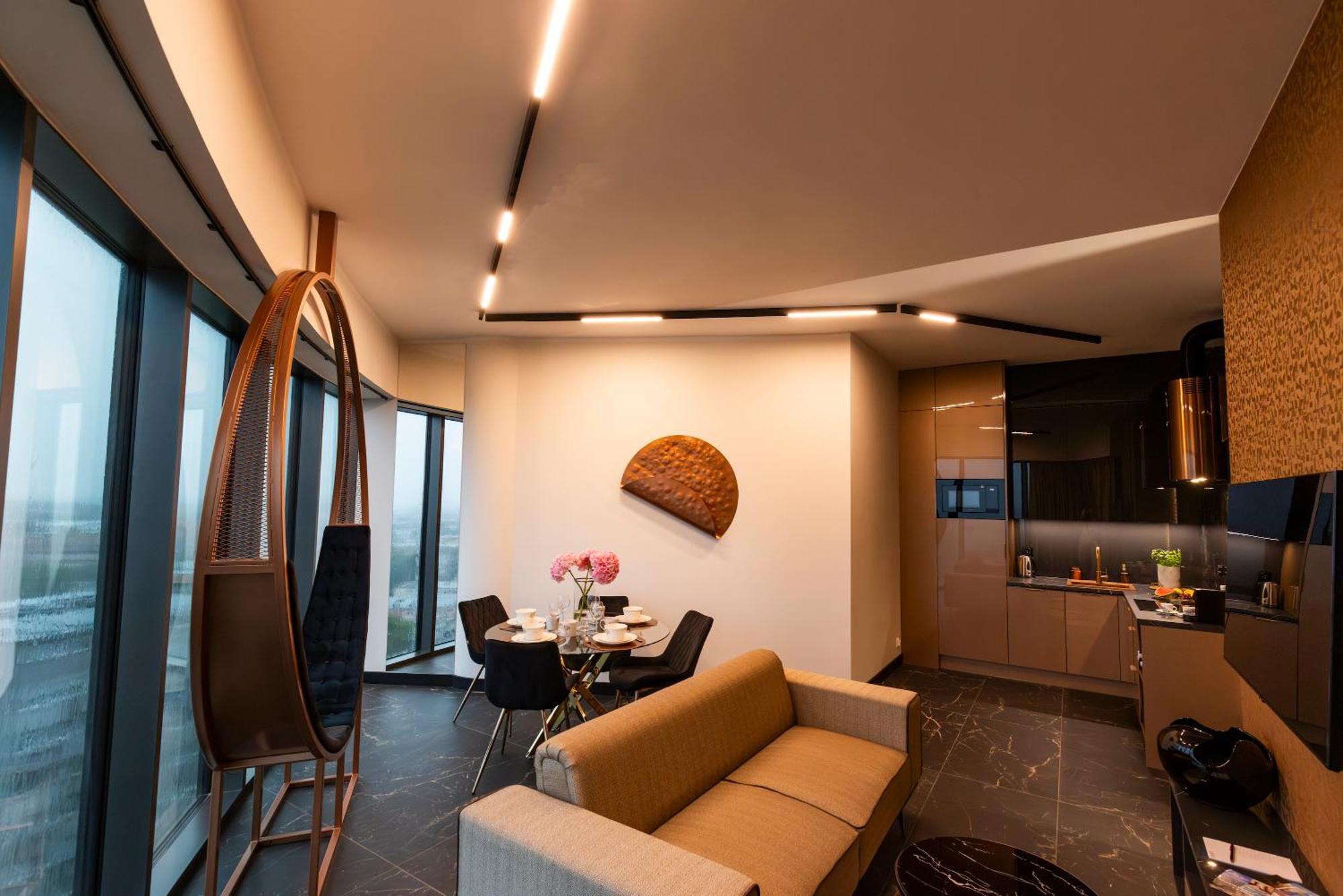 Kaleo Apartments - Hanza Tower ชเตชชิน ภายนอก รูปภาพ